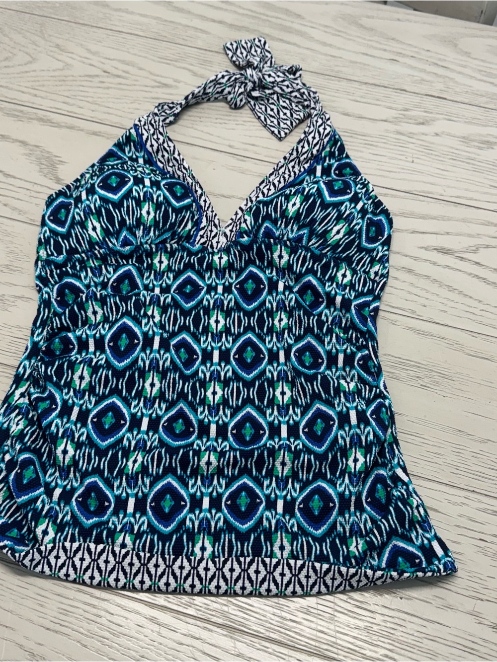 Tommy Bahama Blue and Teal Patterned Halter Tankini - Picture 4 of 6